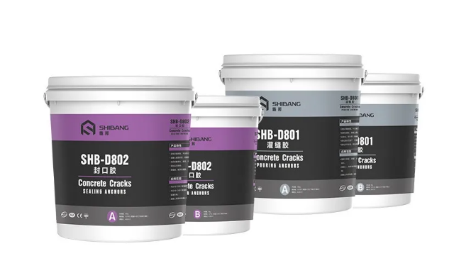 望著頭頂的那條縫我終於忍不住出手了！